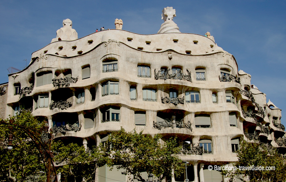 La Pedrera-Casa Milà by Gaudi